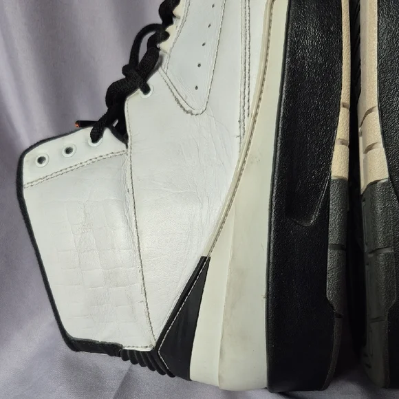 Air Jordan Retro 2 Wing It Sneakers Men's 11.5 - Picture 13 of 16